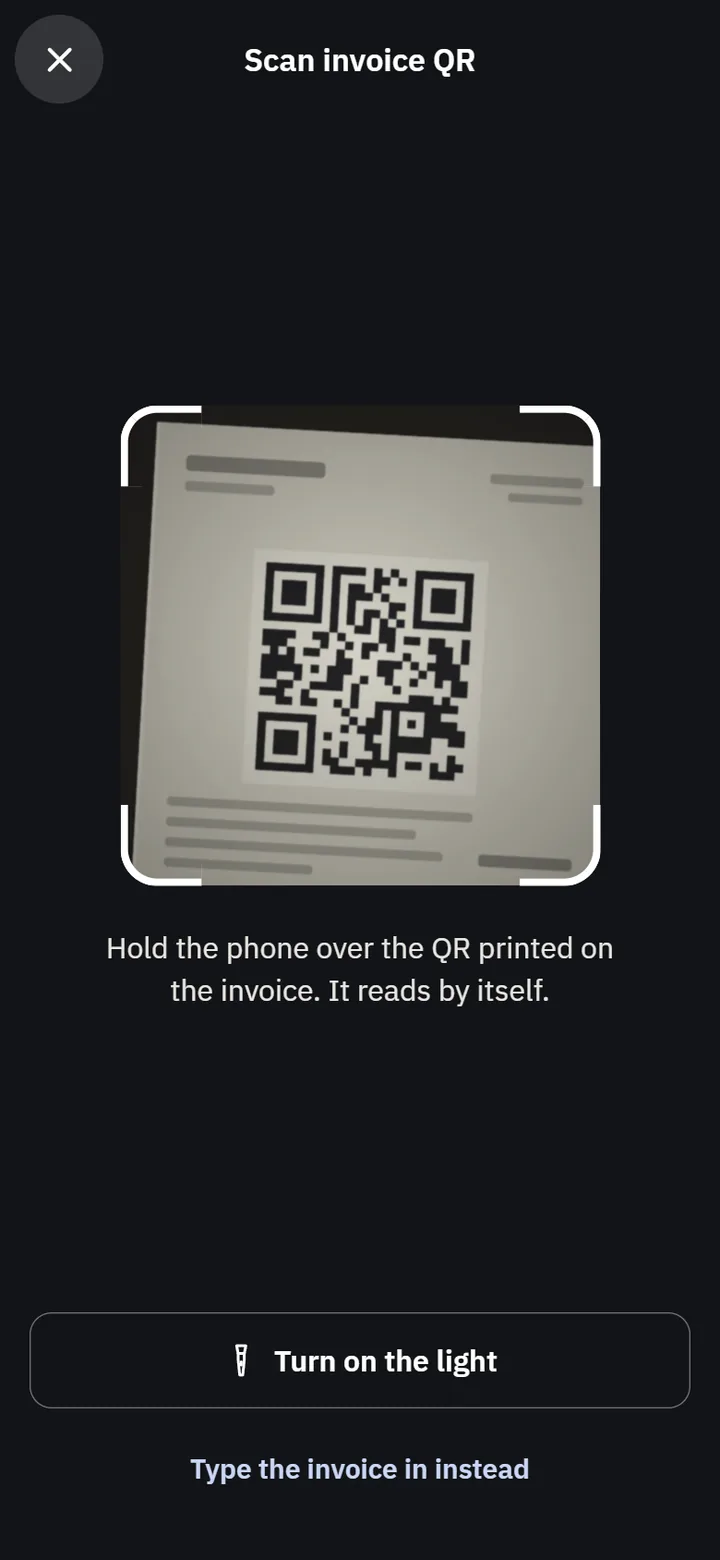 Tanker entry: the QR scanner, ready to read the invoice QR